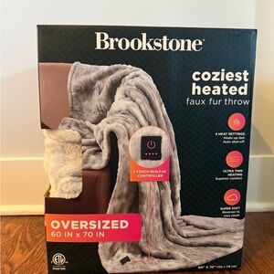 Brookstone Heated Oversized Marble Faux Fur Throw Gray Machine Washable